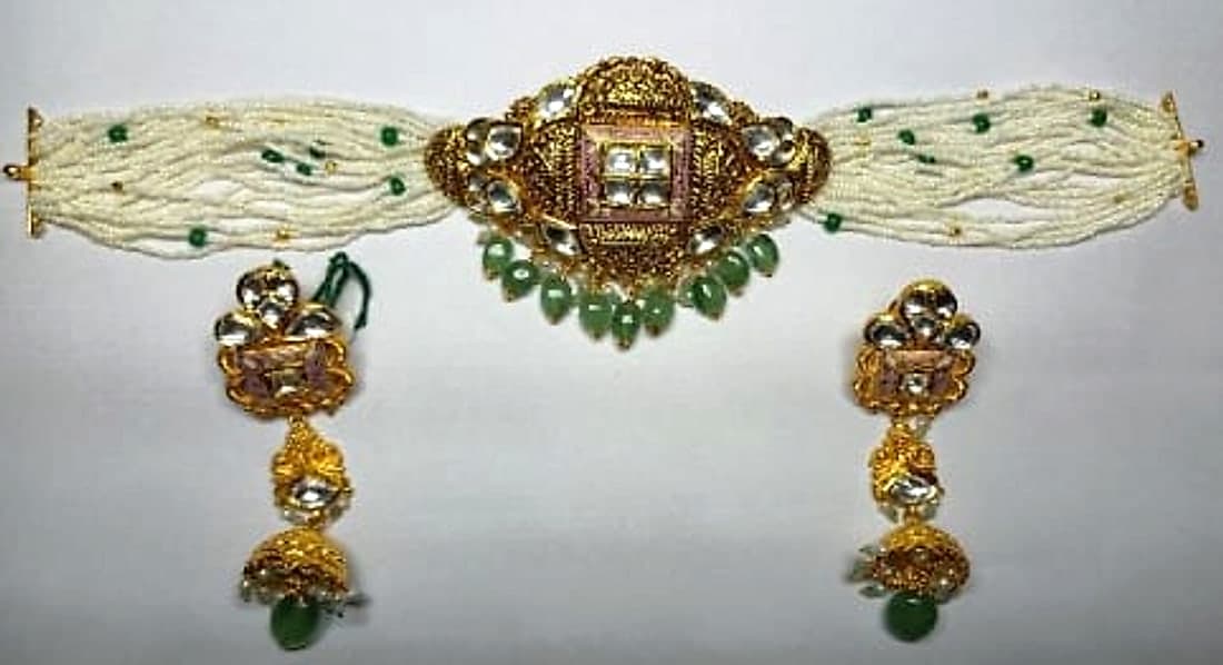 Mandira Temple Kundan Choker